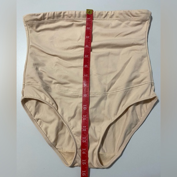 Maidenform High Waisted Tummy Control Brief - Picture 14 of 15